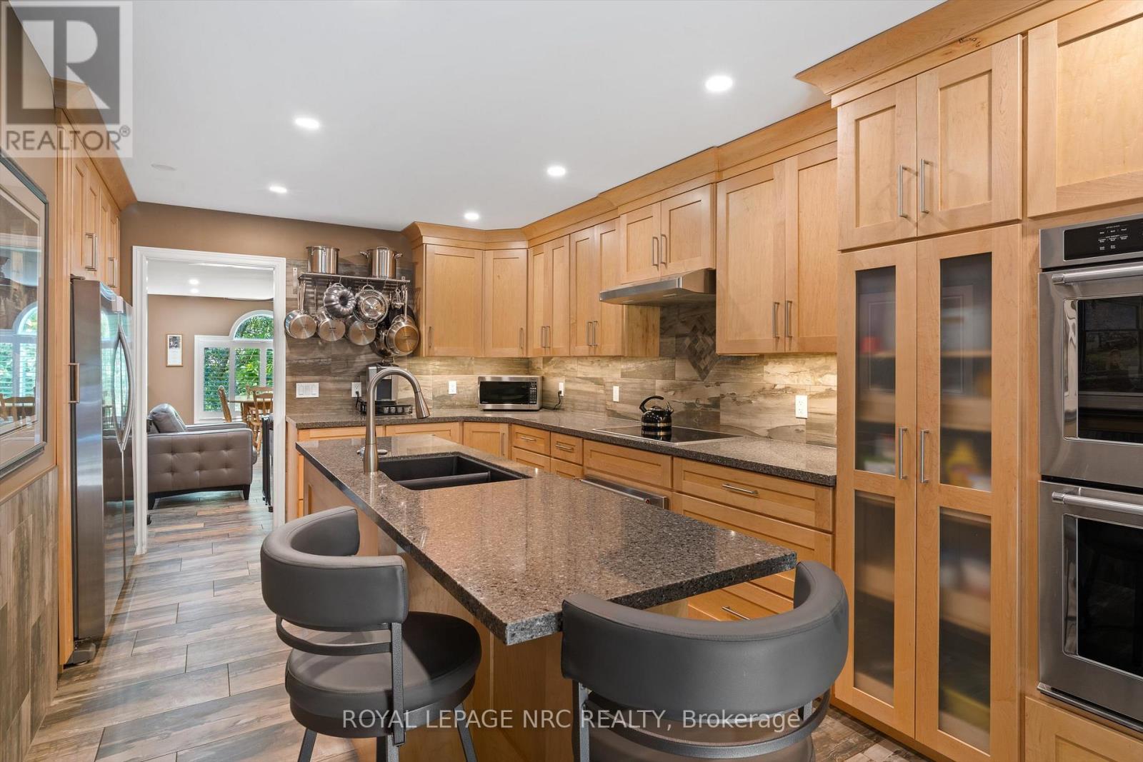 52 Thorold Avenue, Thorold, Ontario  L0S 1K0 - Photo 12 - X12517568