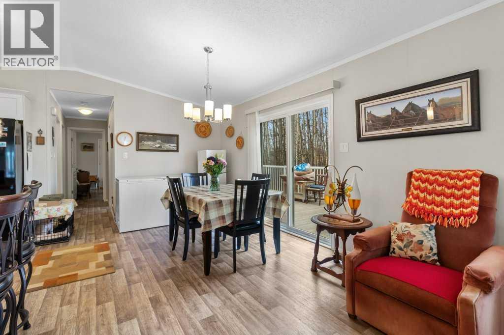 27 Baywood Link, Sylvan Lake, Alberta  T4S 0A8 - Photo 6 - A2268765