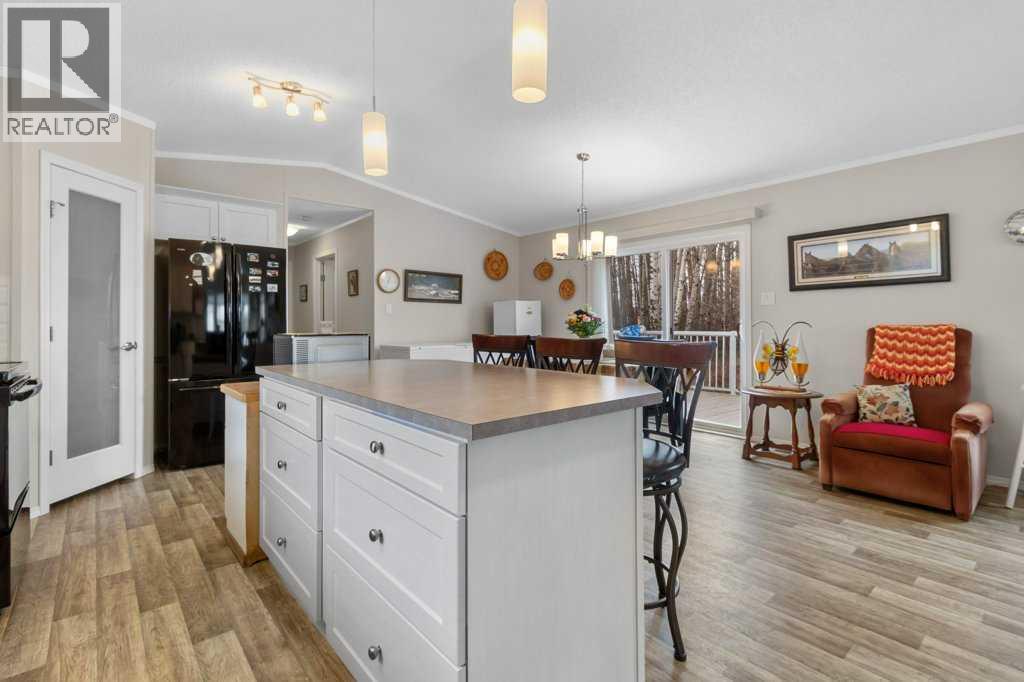 27 Baywood Link, Sylvan Lake, Alberta  T4S 0A8 - Photo 9 - A2268765