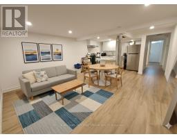 LOWER - 67 FORTROSE CRESCENT, Toronto, Ontario