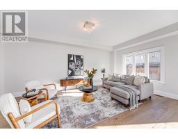 108 LORNE THOMAS PLACE, New Tecumseth, Ontario