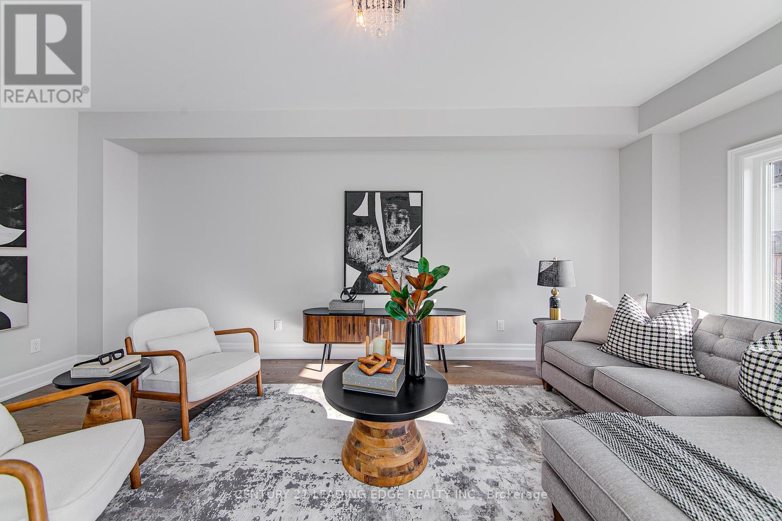 108 Lorne Thomas Place, New Tecumseth, Ontario L0L 1L0 - Photo 12 - N12504072