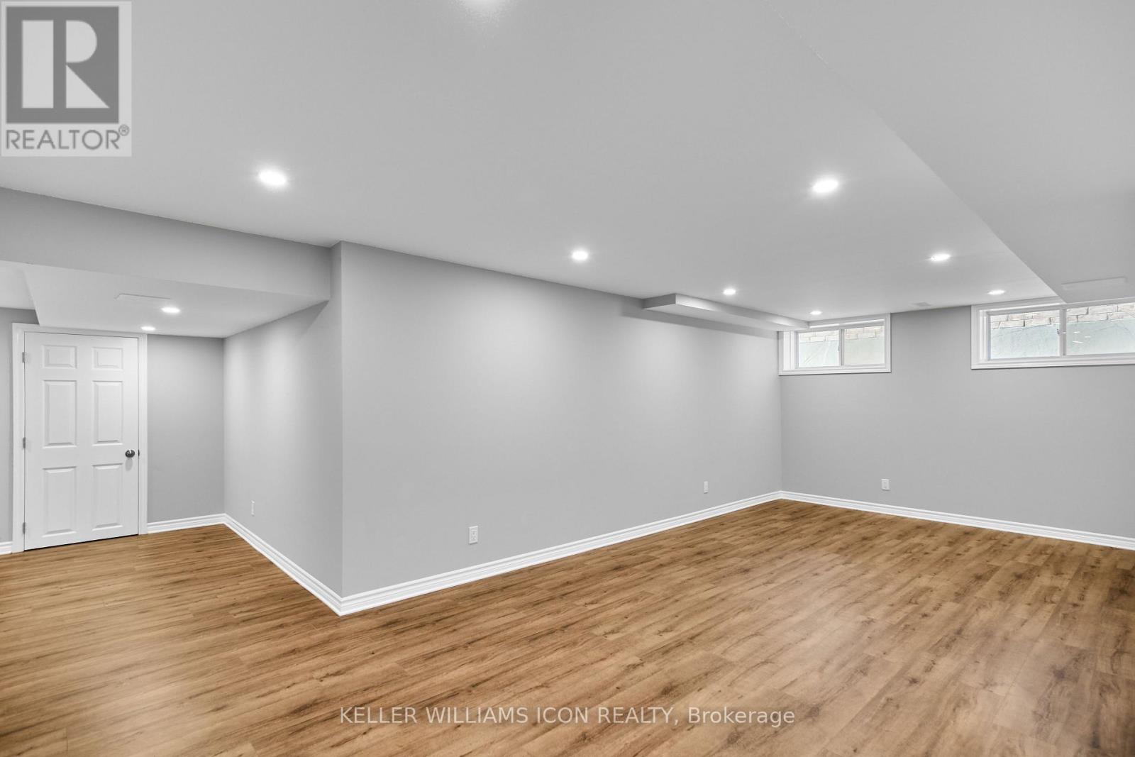 249 Madhu Crescent, Ottawa, Ontario  K2C 4J2 - Photo 31 - X12422939