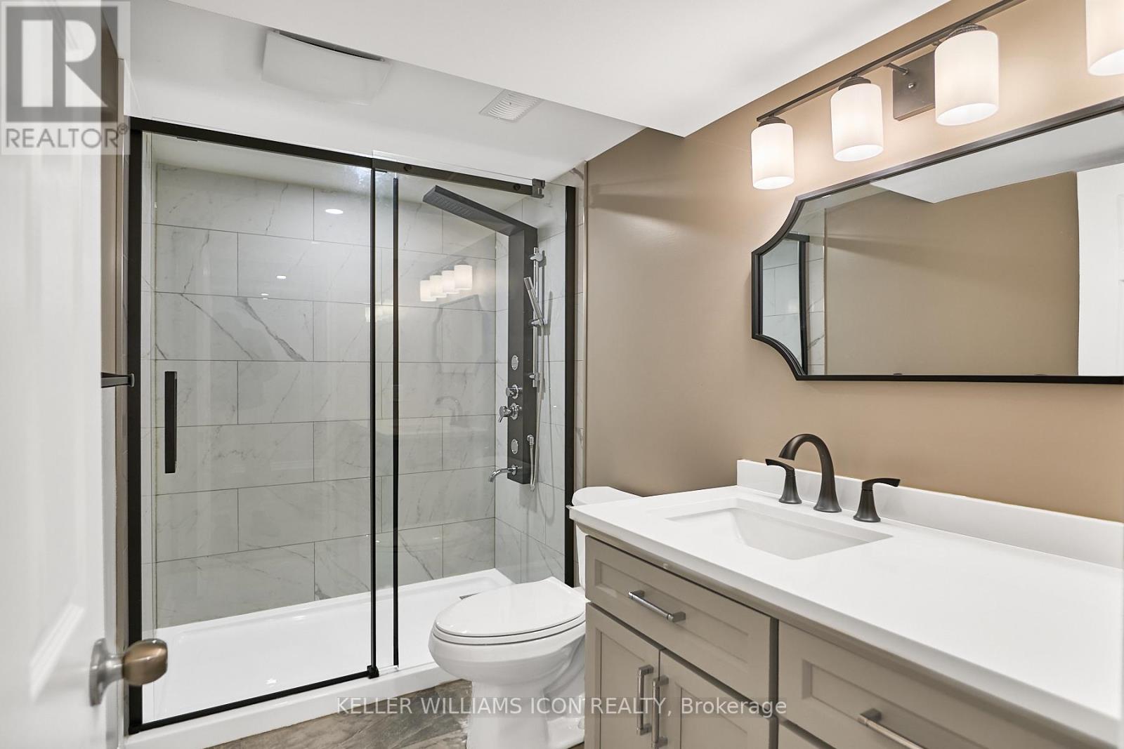 249 Madhu Crescent, Ottawa, Ontario  K2C 4J2 - Photo 33 - X12422939