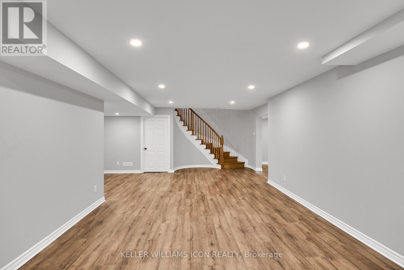 249 Madhu Crescent, Ottawa, Ontario  K2C 4J2 - Photo 29 - X12422939