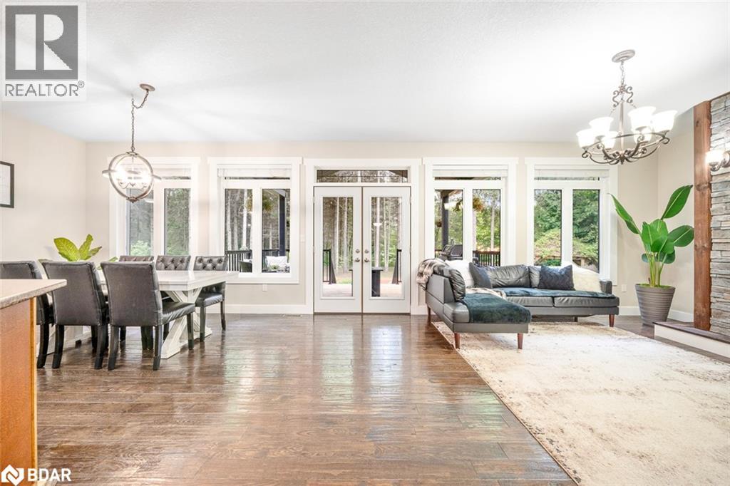 7070 93 Highway, Tiny, Ontario  L0K 2E0 - Photo 14 - 40786276