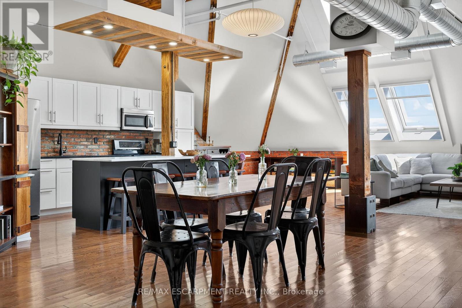 Ph8 - 200 Stinson Street, Hamilton, Ontario  L8M 4J5 - Photo 11 - X12517362