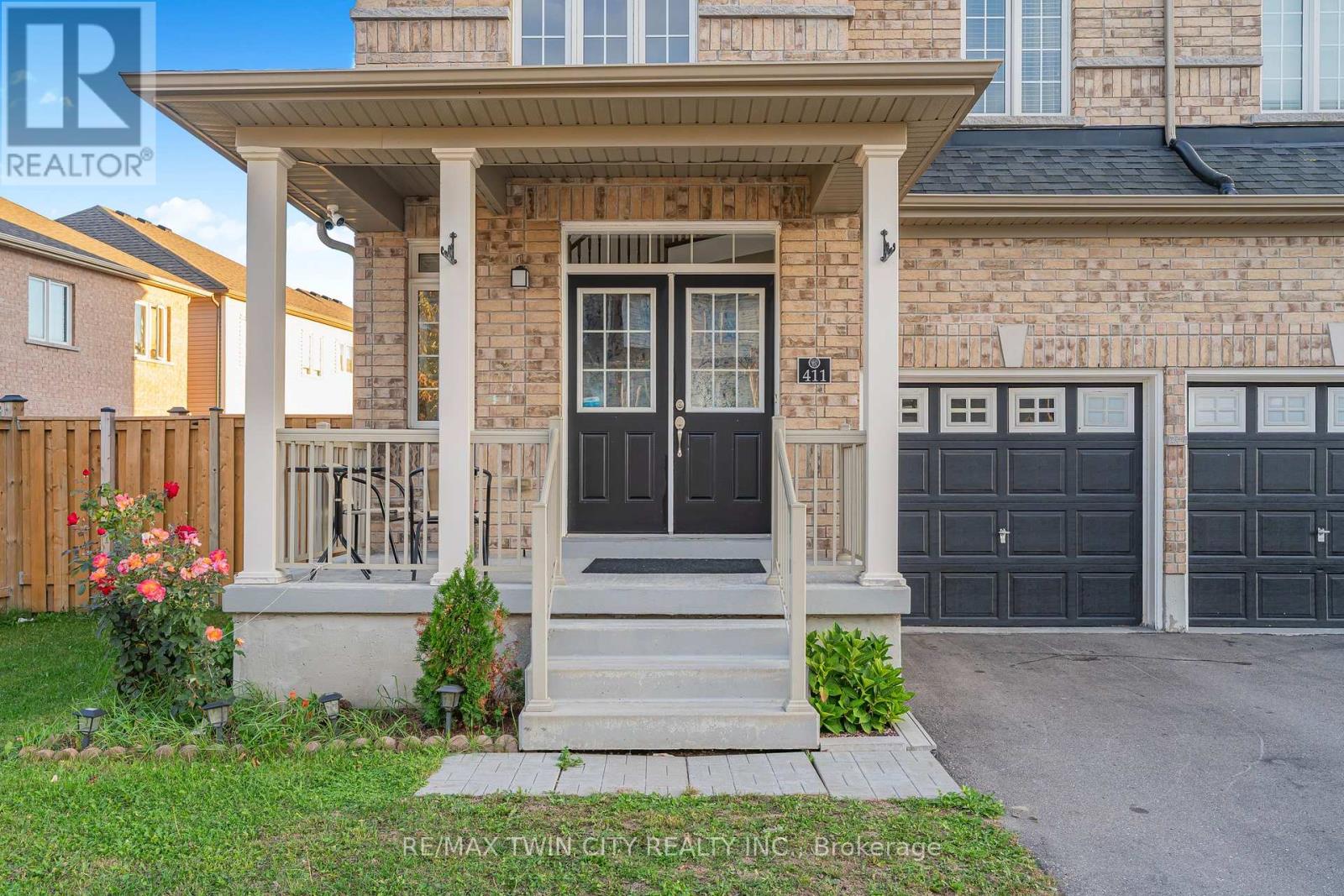 411 Linden Drive, Cambridge, Ontario  N3H 0C2 - Photo 2 - X12517370