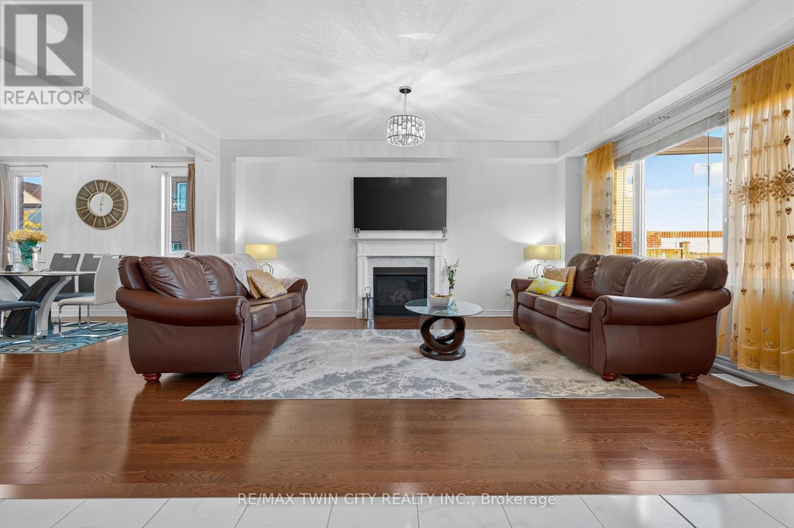 411 Linden Drive, Cambridge, Ontario  N3H 0C2 - Photo 6 - X12517370