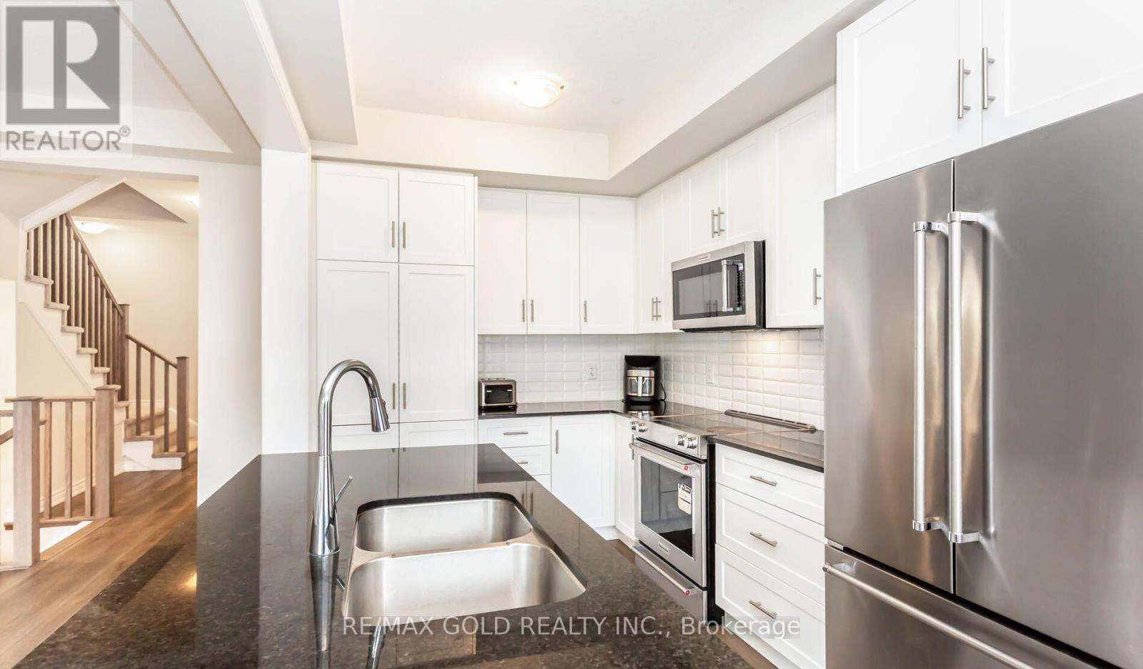 38 - 10 Birmingham Drive, Cambridge, Ontario  N1R 0C7 - Photo 14 - X12517454