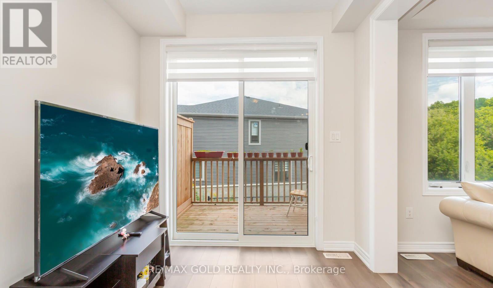 38 - 10 Birmingham Drive, Cambridge, Ontario  N1R 0C7 - Photo 18 - X12517454