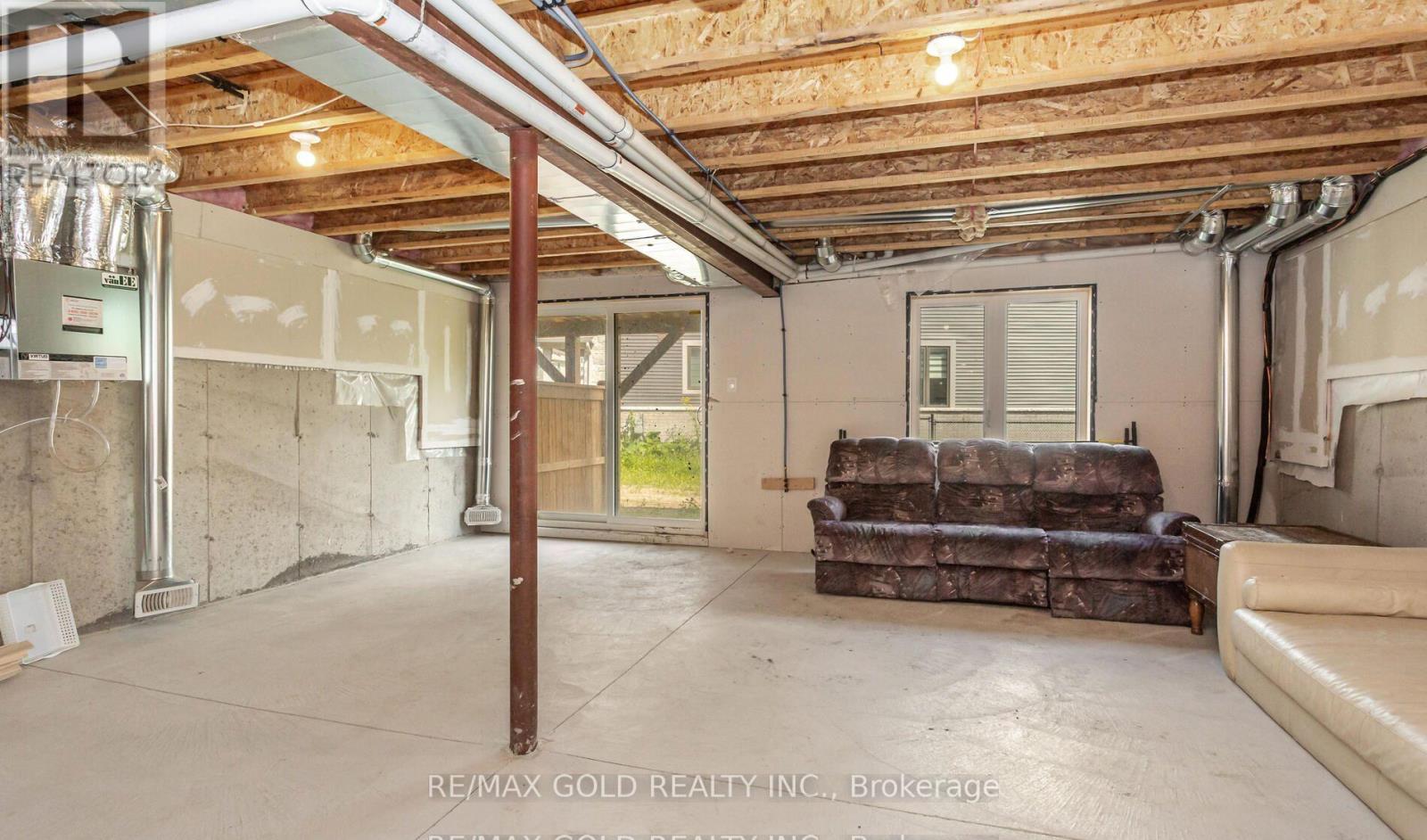 38 - 10 Birmingham Drive, Cambridge, Ontario  N1R 0C7 - Photo 34 - X12517454