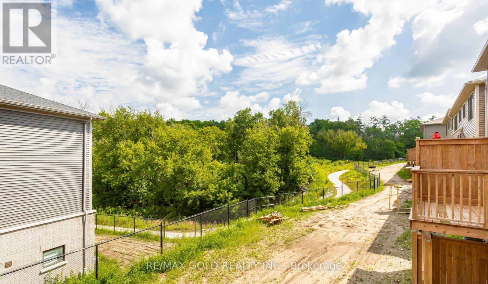 38 - 10 Birmingham Drive, Cambridge, Ontario  N1R 0C7 - Photo 39 - X12517454