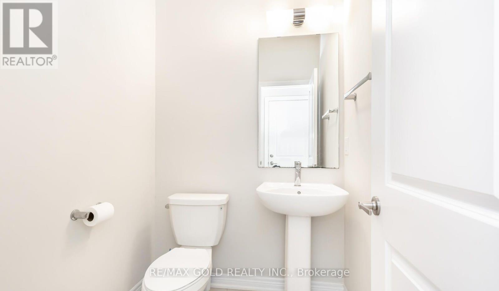 38 - 10 Birmingham Drive, Cambridge, Ontario  N1R 0C7 - Photo 7 - X12517454