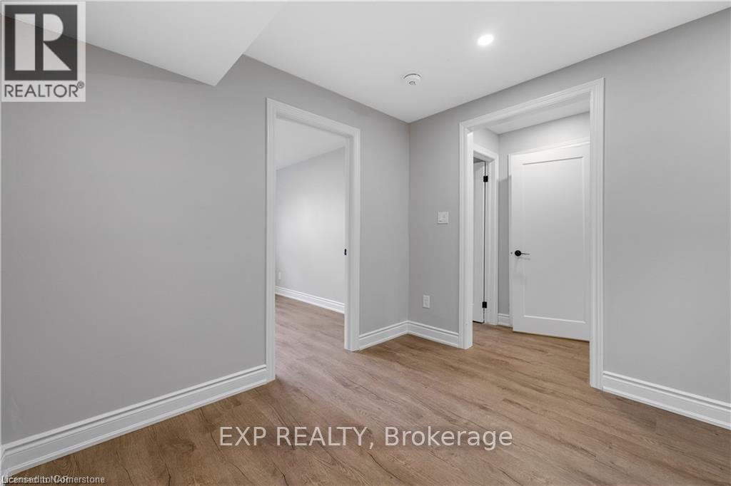 Lower - 8059 Aintree Drive, Niagara Falls, Ontario  L2H 1V3 - Photo 10 - X12517456