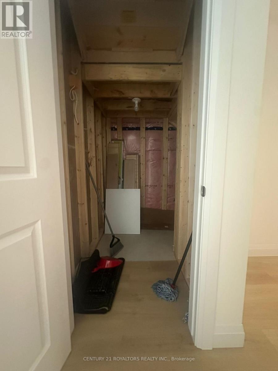 Bsmt - 1526 Chickadee Trail, London South, Ontario  N6M 1G4 - Photo 13 - X12517472