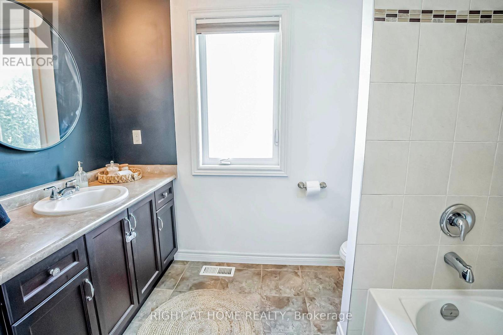 618 Knox Avenue, Hamilton, Ontario  L8H 6K3 - Photo 26 - X12517486