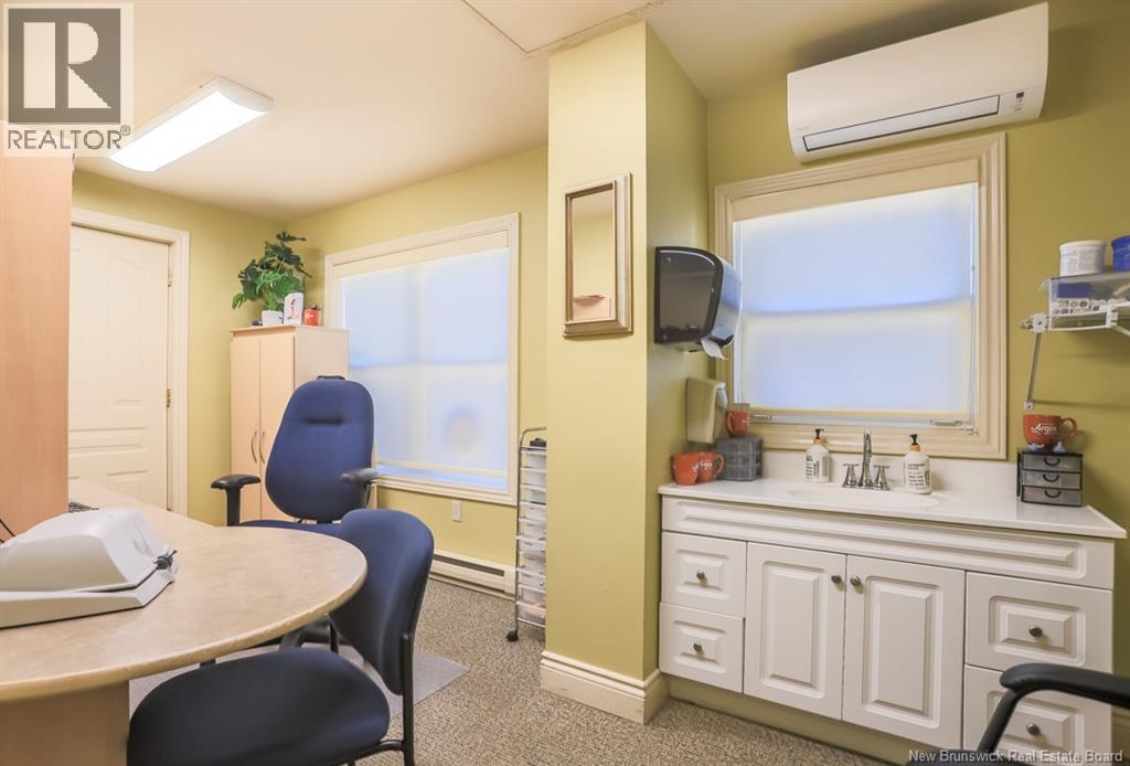 14 Wellesley Avenue, Saint John, New Brunswick  E2K 2T9 - Photo 9 - NB129777