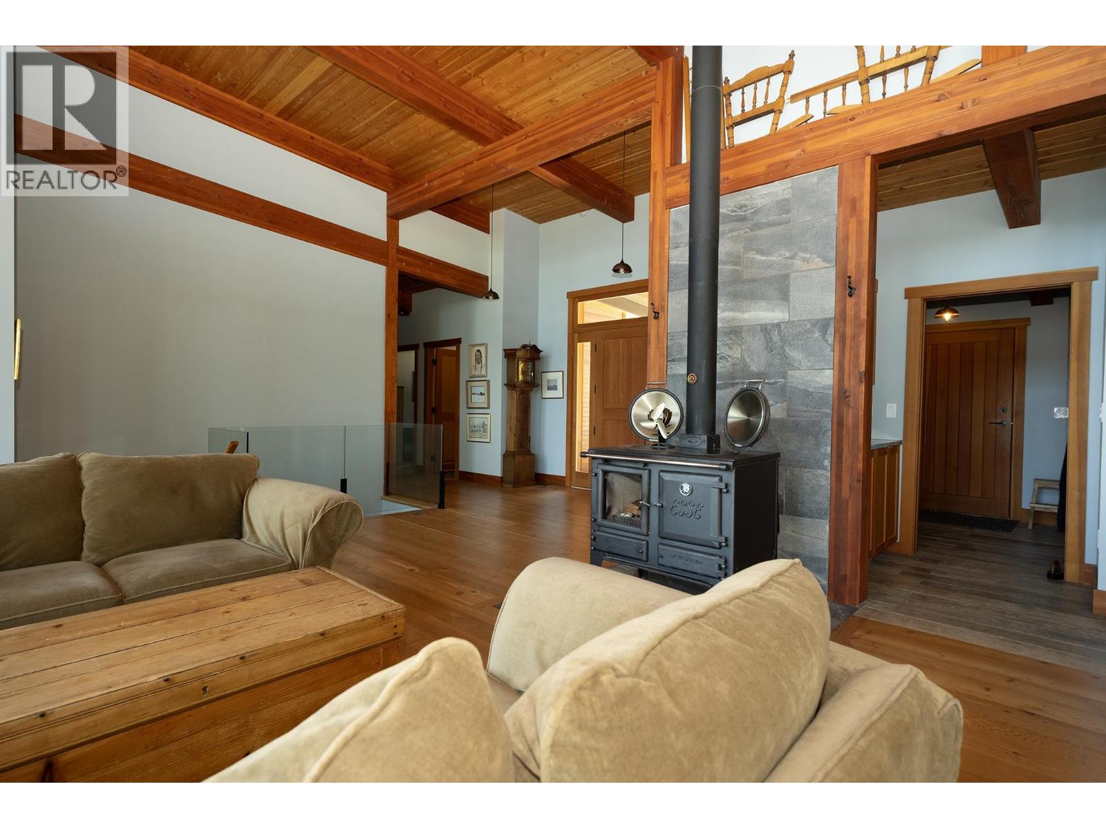 6290 Maple Road, Egmont, British Columbia  V0N 1N0 - Photo 11 - R3065410