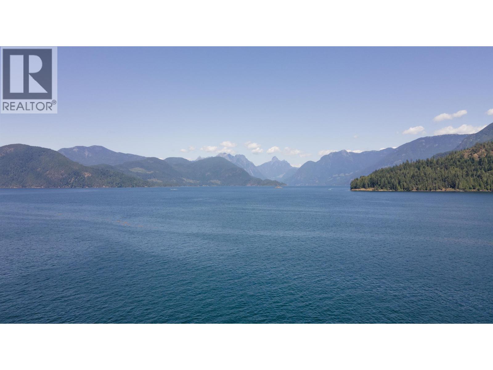 6290 Maple Road, Egmont, British Columbia  V0N 1N0 - Photo 3 - R3065410