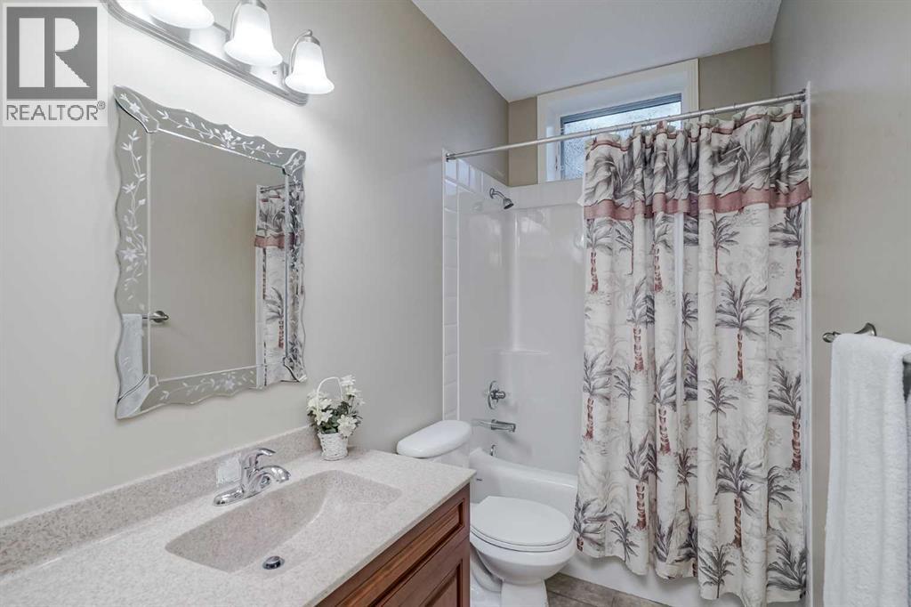 47 Rockywood Circle Nw, Calgary, Alberta  T3G 5W2 - Photo 33 - A2256444