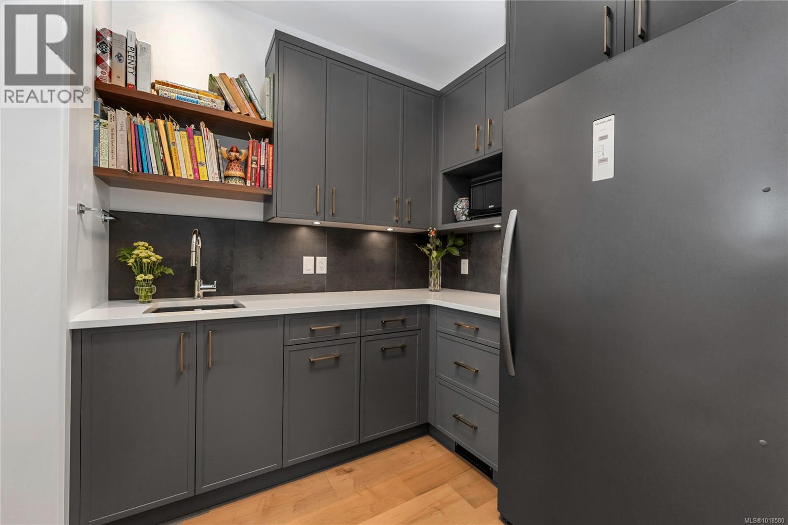 7210 Sea Cliff Rd, Sooke, British Columbia  V9Z 1A8 - Photo 13 - 1018580