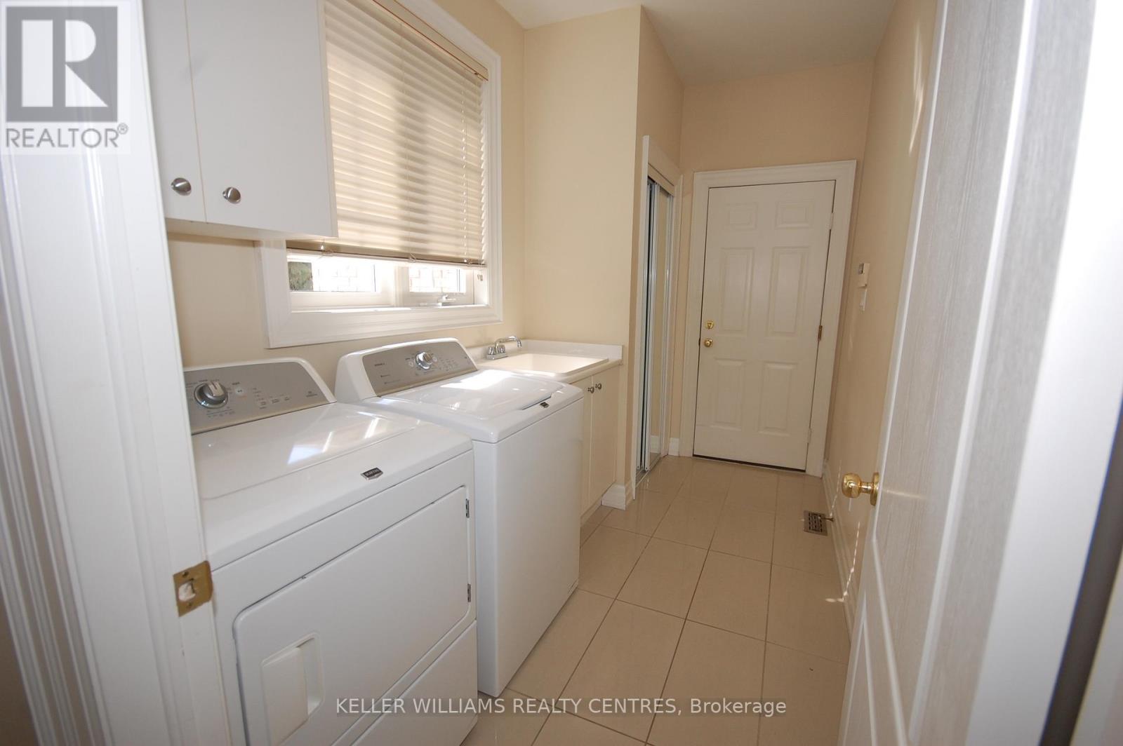 16 - 470 Falconwood Hollow W, Aurora, Ontario L4G 7M1 - Photo 11 - N12516808