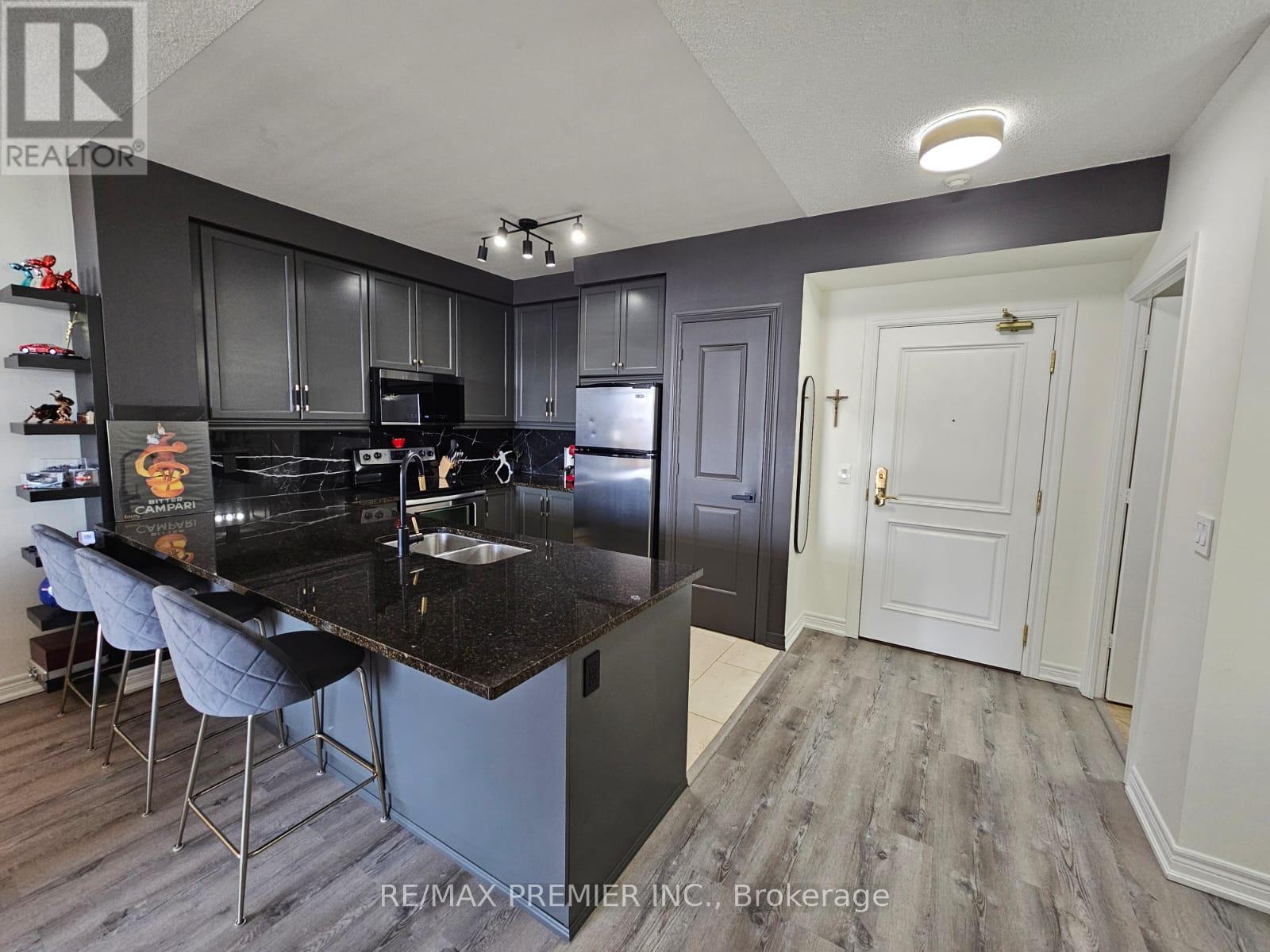 809 - 9245 Jane Street, Vaughan, Ontario  L6A 0J9 - Photo 3 - N12517084