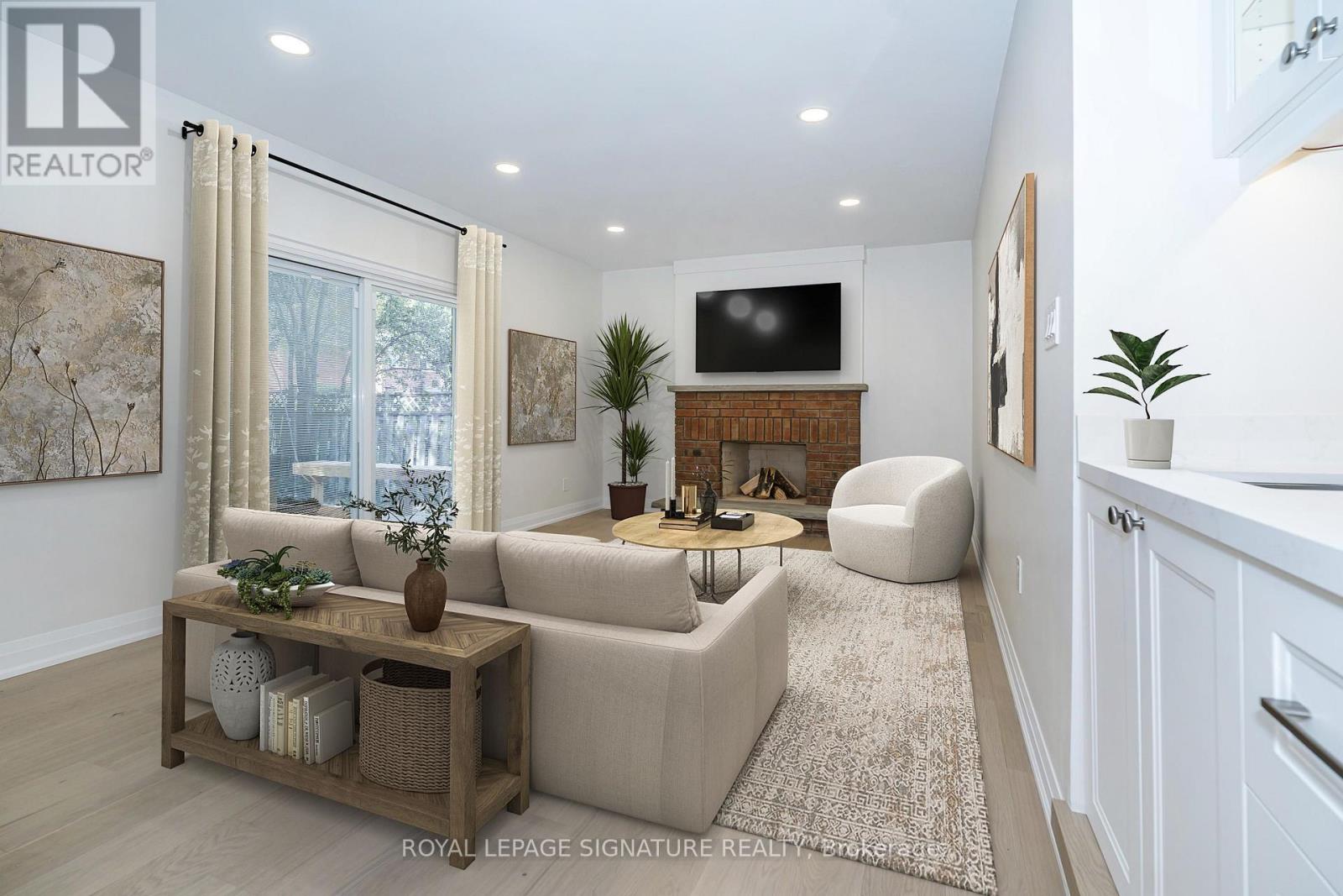 11 Royal Rouge Trail, Toronto, Ontario M1B 4T8 - Photo 7 - E12444463