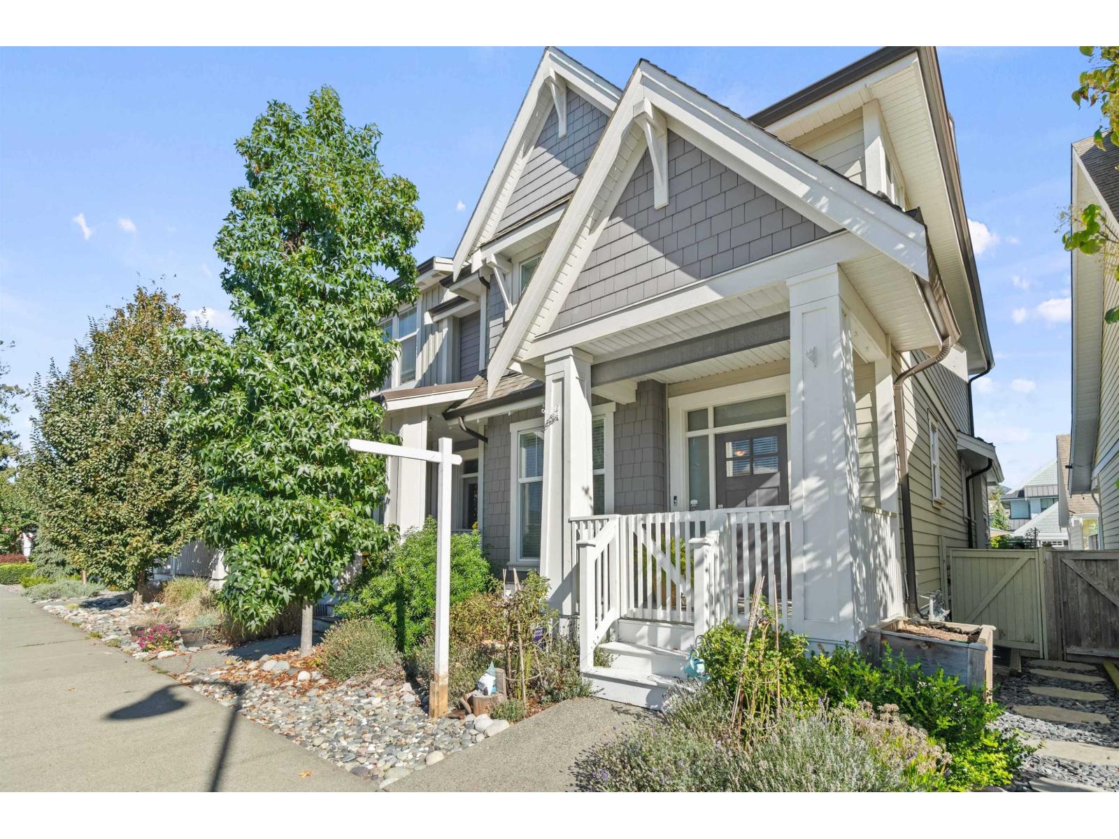 5424 PEACH ROAD|Garrison Crossing, Chilliwack, British Columbia