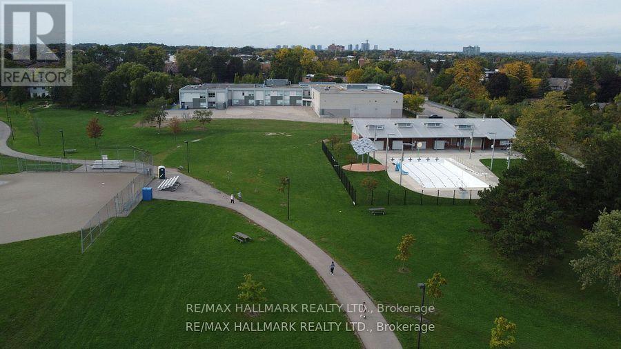 309 - 2485 Woking Crescent, Mississauga, Ontario  L5K 1Z6 - Photo 12 - W12445910