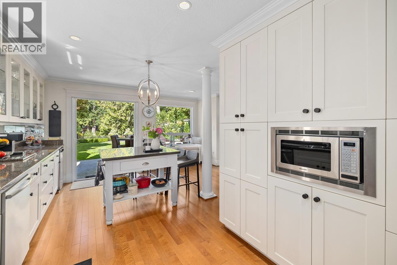 849 Riverside Drive, North Vancouver, British Columbia  V7H 1V6 - Photo 15 - R3045231