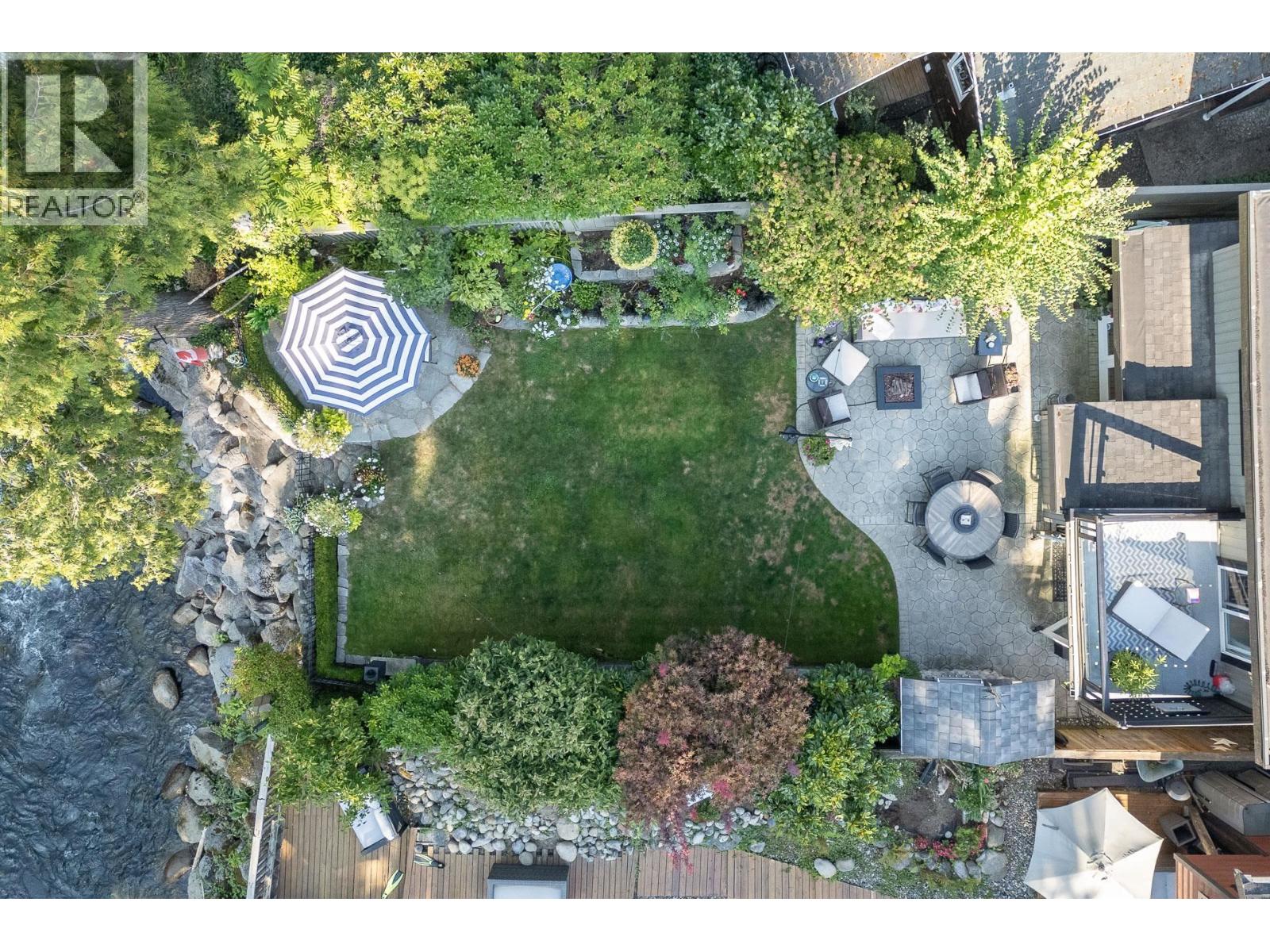 849 Riverside Drive, North Vancouver, British Columbia  V7H 1V6 - Photo 35 - R3045231