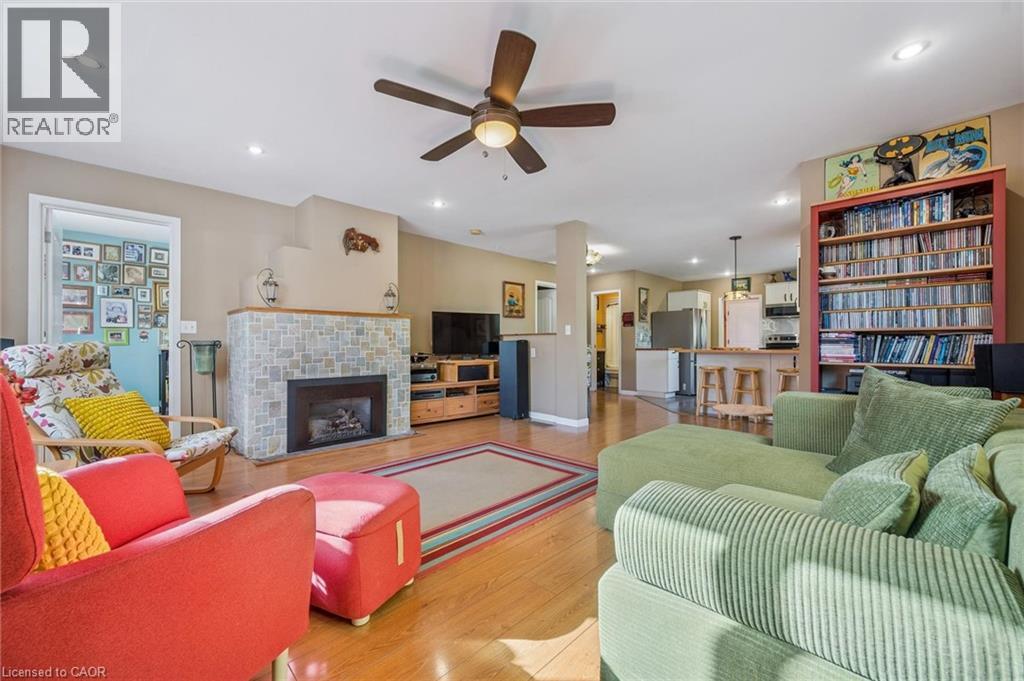 32 Holly Trail, Puslinch, Ontario  N3C 2V4 - Photo 14 - 40786111