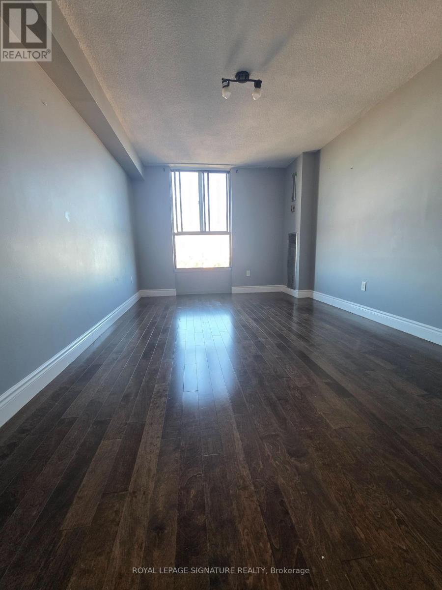 1604 - 3170 Kirwin Avenue, Mississauga, Ontario  L5A 3R1 - Photo 13 - W12516294