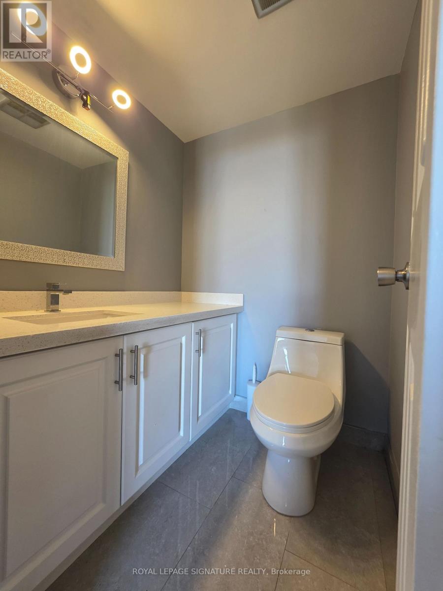 1604 - 3170 Kirwin Avenue, Mississauga, Ontario  L5A 3R1 - Photo 12 - W12516294