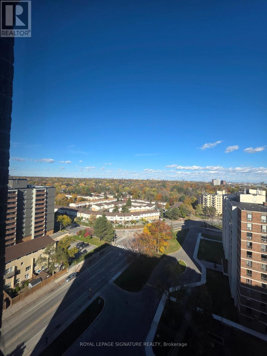 1604 - 3170 Kirwin Avenue, Mississauga, Ontario  L5A 3R1 - Photo 17 - W12516294