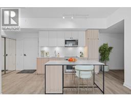 307 - 220 MISSINNIHE WAY, Mississauga, Ontario