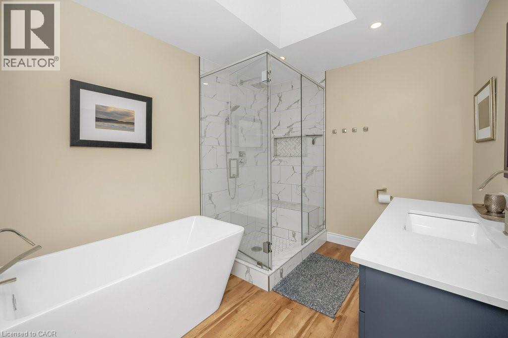 120 Woolverton Road, Grimsby, Ontario  L3M 4E7 - Photo 18 - 40786047