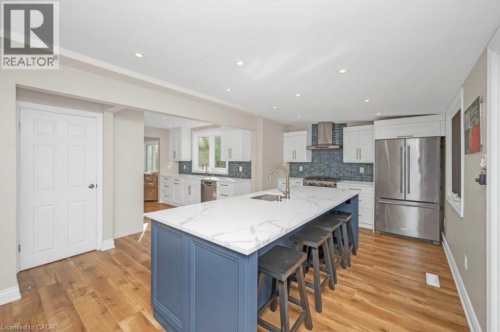 120 Woolverton Road, Grimsby, Ontario  L3M 4E7 - Photo 8 - 40786047