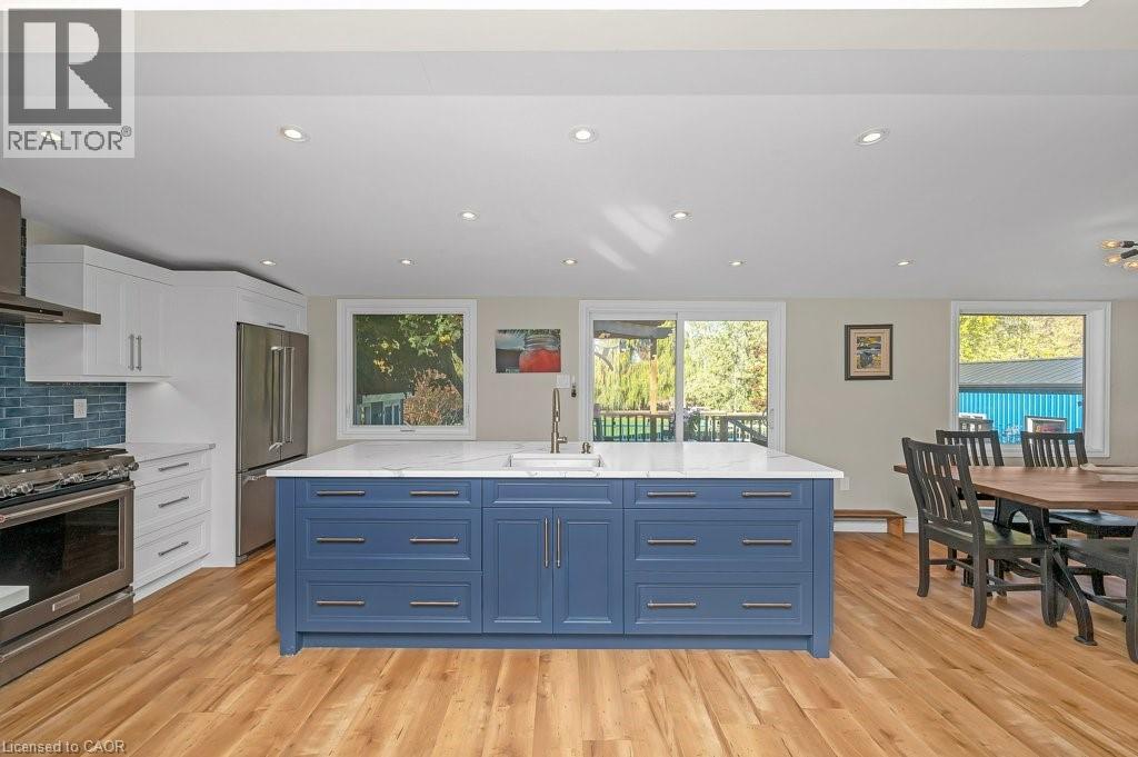 120 Woolverton Road, Grimsby, Ontario  L3M 4E7 - Photo 9 - 40786047