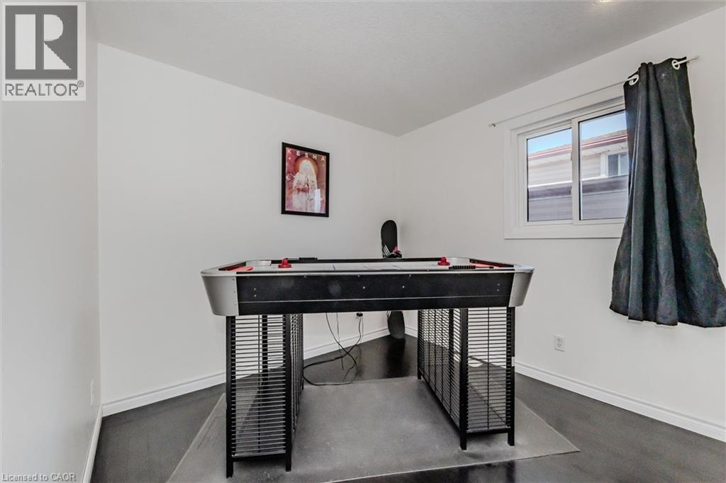 46 Roberts Crescent, Kitchener, Ontario N2E 1A5 - Photo 16 - 40785464