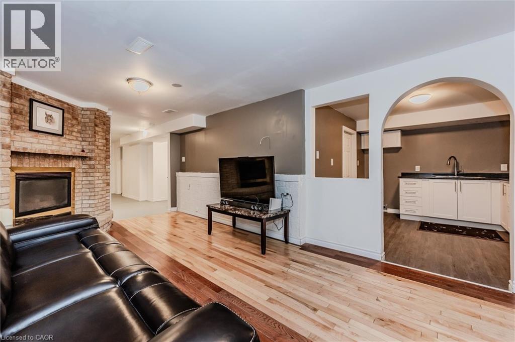 46 Roberts Crescent, Kitchener, Ontario N2E 1A5 - Photo 25 - 40785464