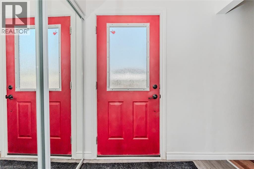 46 Roberts Crescent, Kitchener, Ontario N2E 1A5 - Photo 6 - 40785464