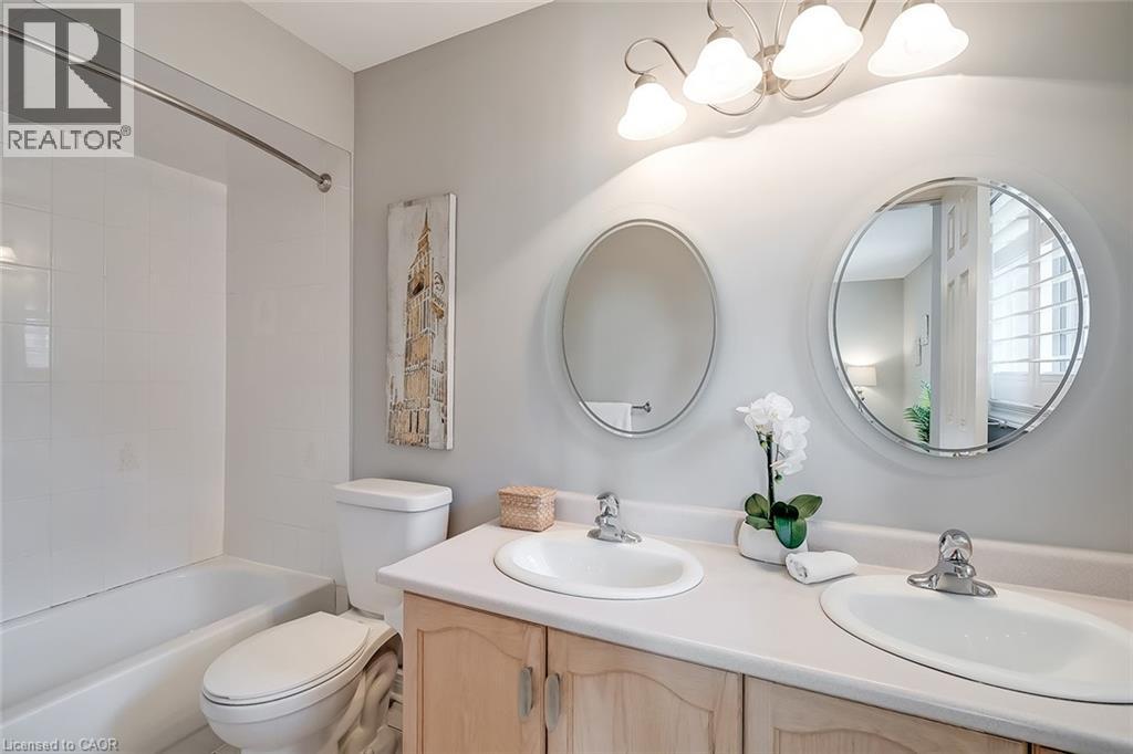 2880 Headon Forest Drive Unit# 28, Burlington, Ontario  L7M 4H2 - Photo 15 - 40770616