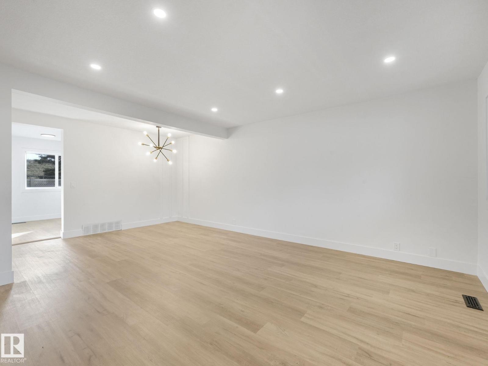 #10 13833 30 St Nw, Edmonton, Alberta T5Y 2B2 - Photo 19 - E4462352