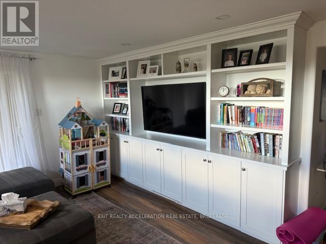 2205 Sharpe Road, Loyalist, Ontario K0H 2H0 - Photo 12 - X12517782