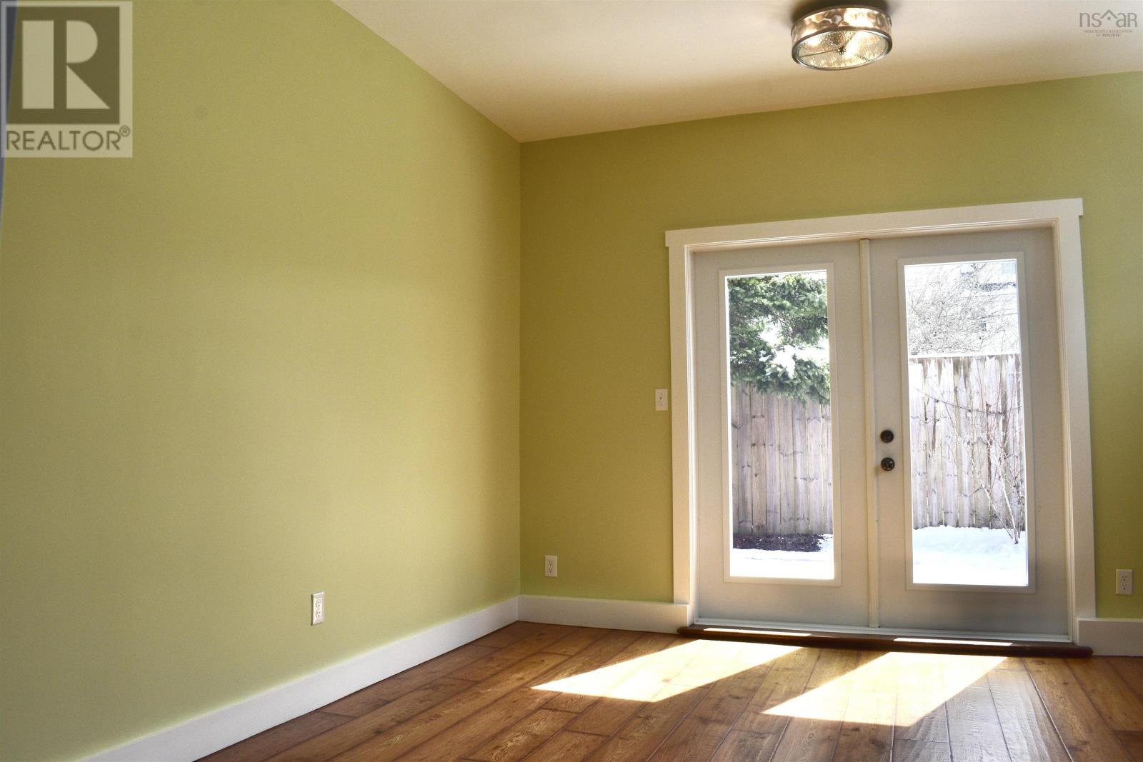 78 Lawrence St, Lunenburg, Nova Scotia  B0J 2C0 - Photo 26 - 202527063