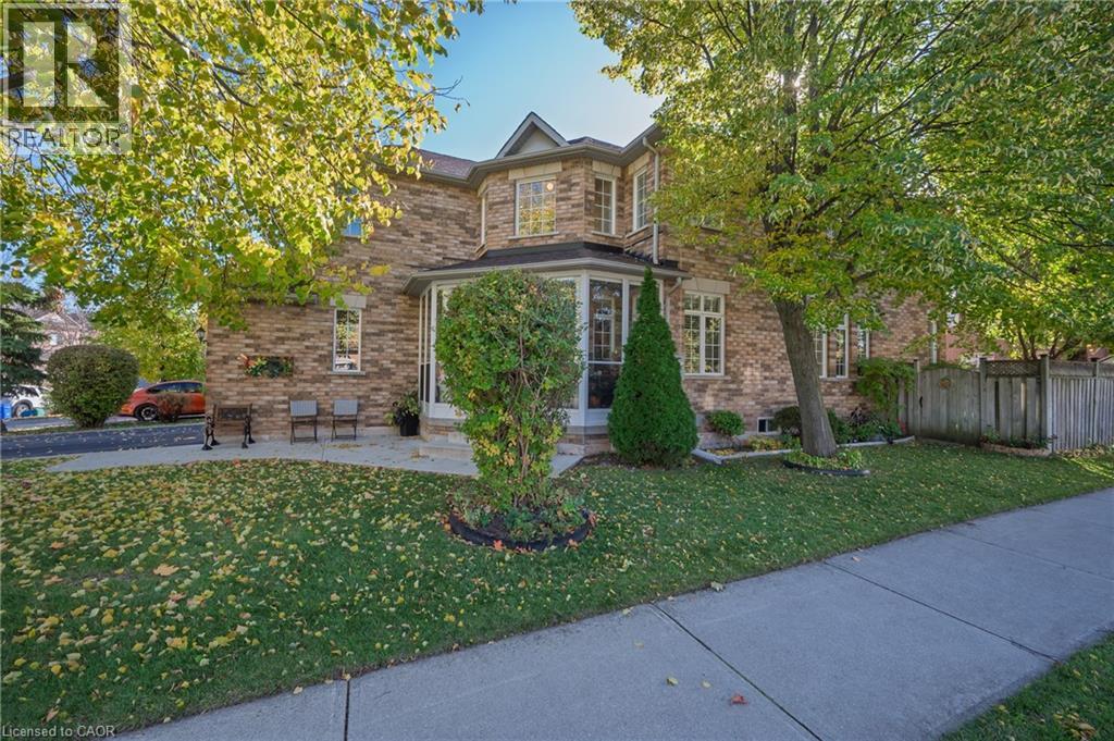 2054 Bloomfield Drive, Oakville, Ontario  L6M 3W3 - Photo 4 - 40786215