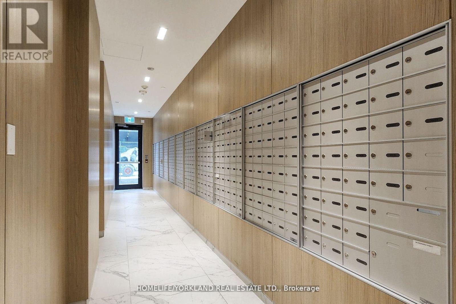 1911 - 50 O'neill Road, Toronto, Ontario  M3C 0R1 - Photo 21 - C12517532